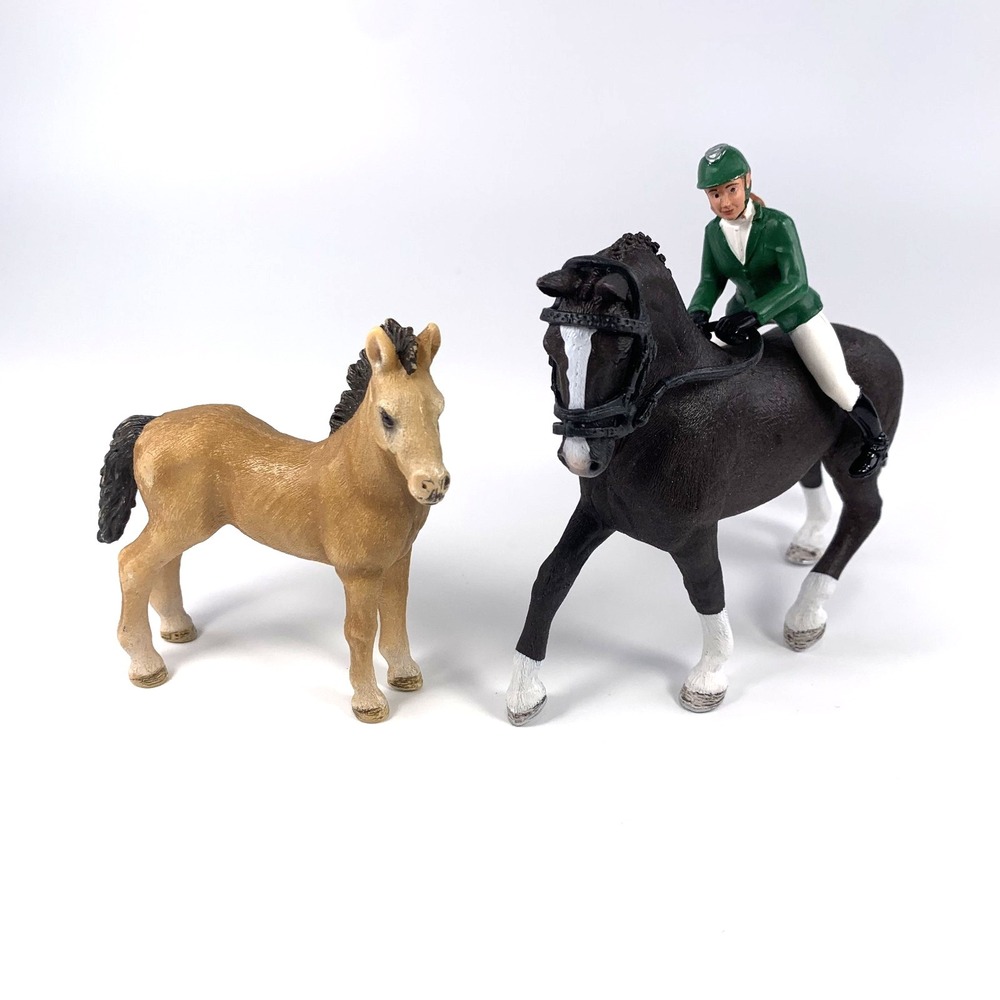 Schleich Tennessee Walker Foal Horse & Show Jumper w/ Horse Lot of 2